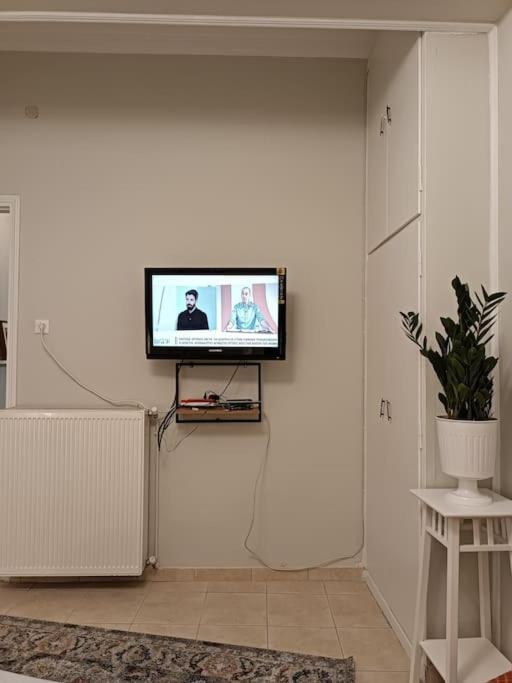 Apartment κεντρικό ευρύχωρο στούντιο με Parking *